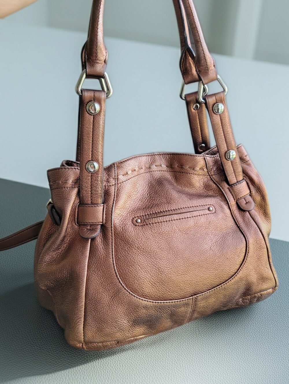 B. Makowsky Ultra Soft Copper Bronze Genuine Pebble Leather Large Tote - Picture 3 of 11